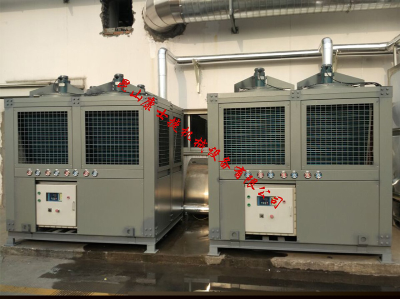 化工行業用風冷防爆冷水機現場